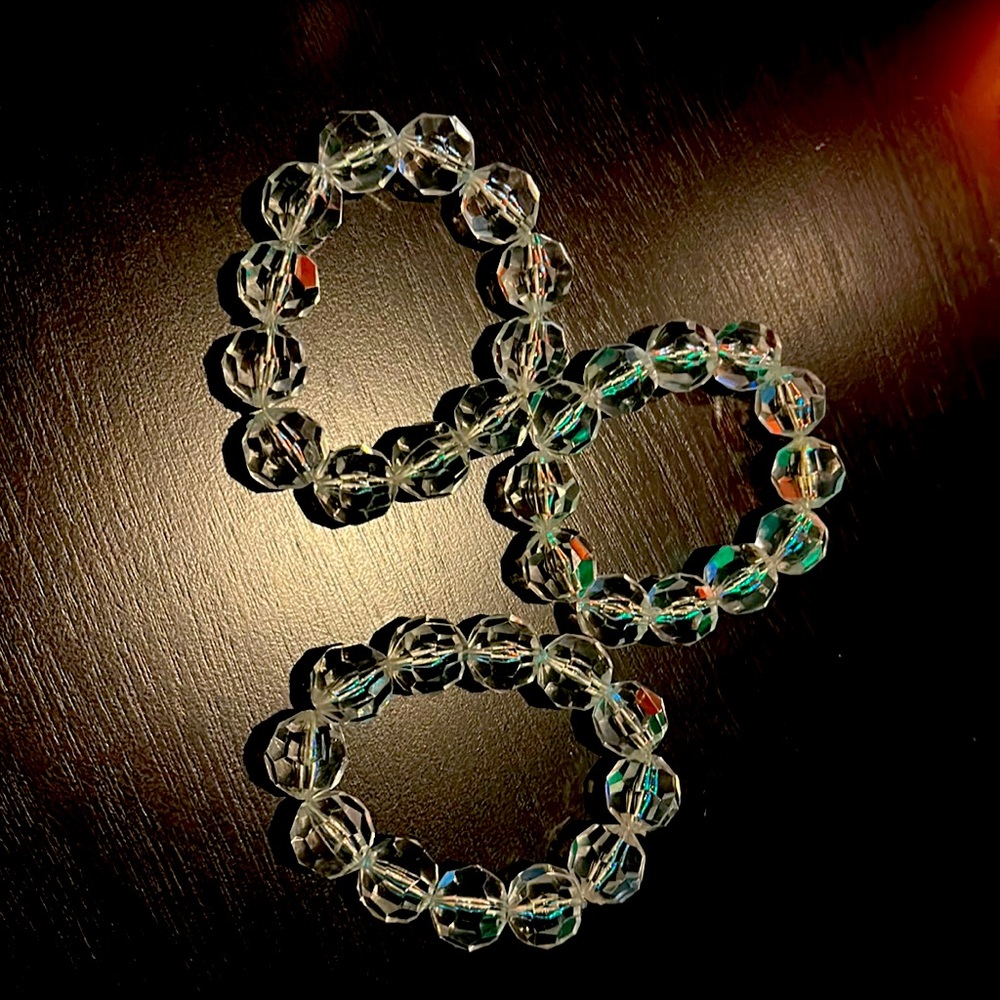 Clear Bangle Bracelets - stretchy 🤍